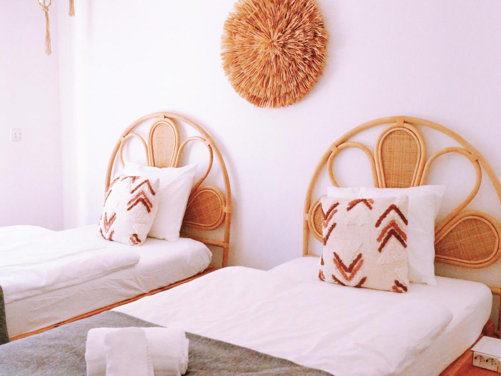 Cliff Surf House Hostel A dos Cunhados Bagian luar foto